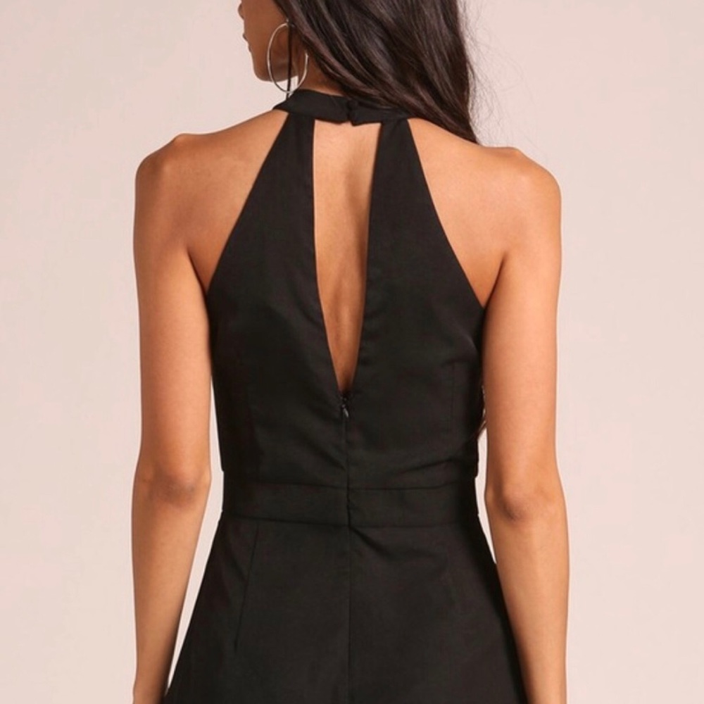 ⚡️1 LEFT⚡️Black Keyhole Romper - Picture 4 of 7